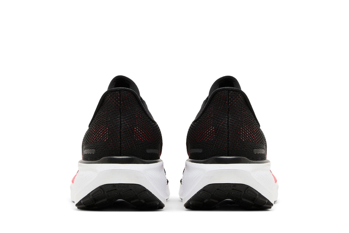 Nike Pegasus 41 – Noir & Rouge feu – vue 3