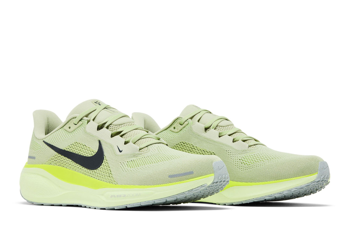 Nike Pegasus 41 – Olive & Volt – vue 4