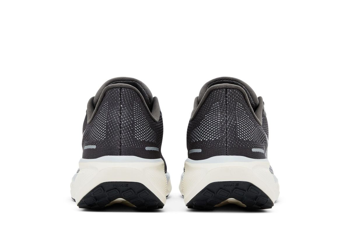 Nike Pegasus 41 – Gris cendré & Ivoire – vue 3