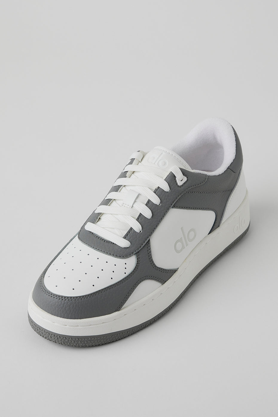 Alo Recovery Mode Sneaker – Gris & Blanc – vue 4