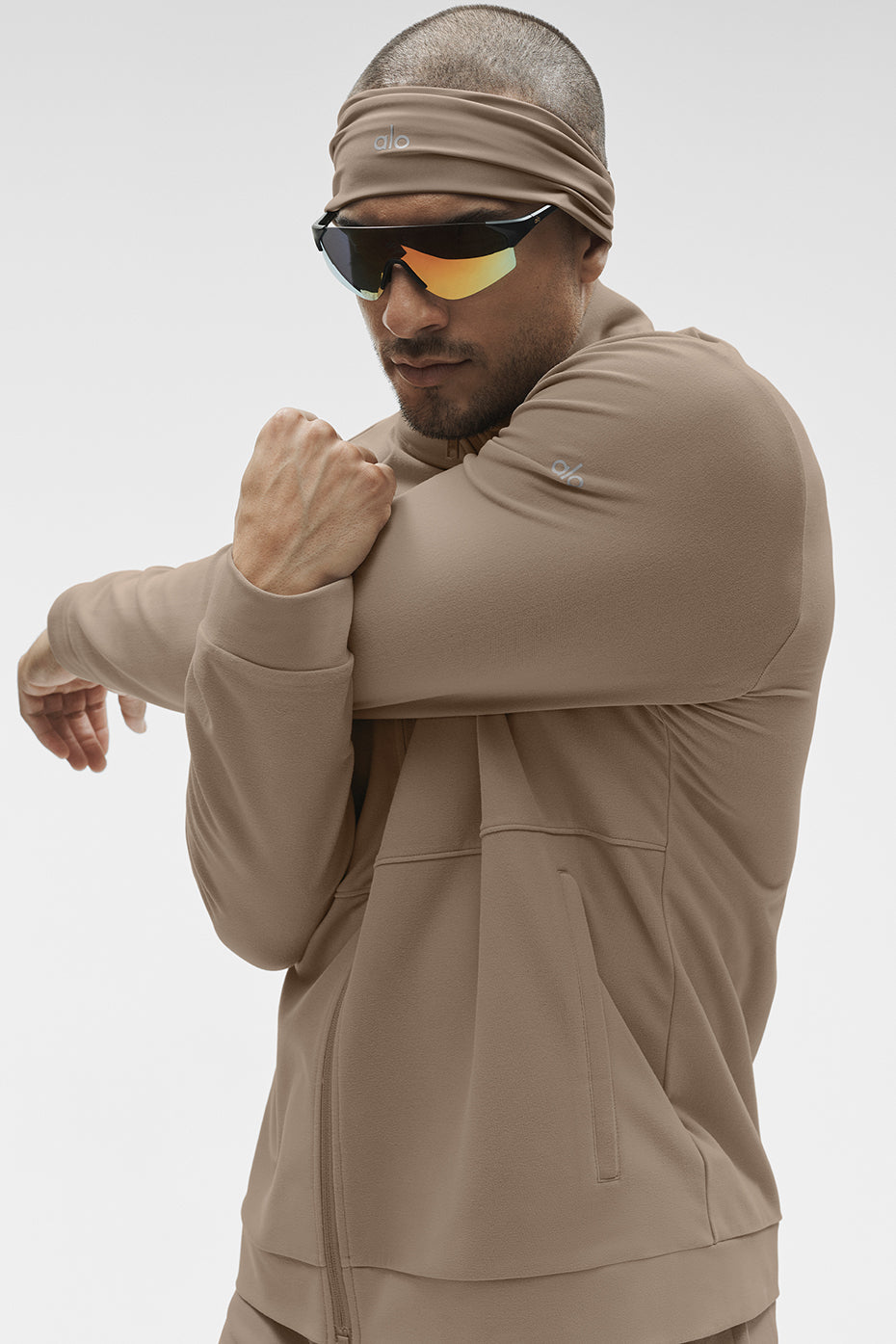 Alo Conquer Max Mock Neck Full Zip Beige Gravel - photo 3