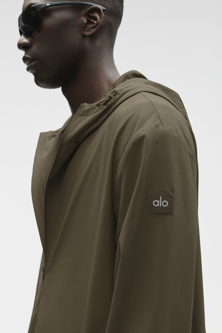 Alo Performance On-The-Go Jacket Olive foncé - photo 5