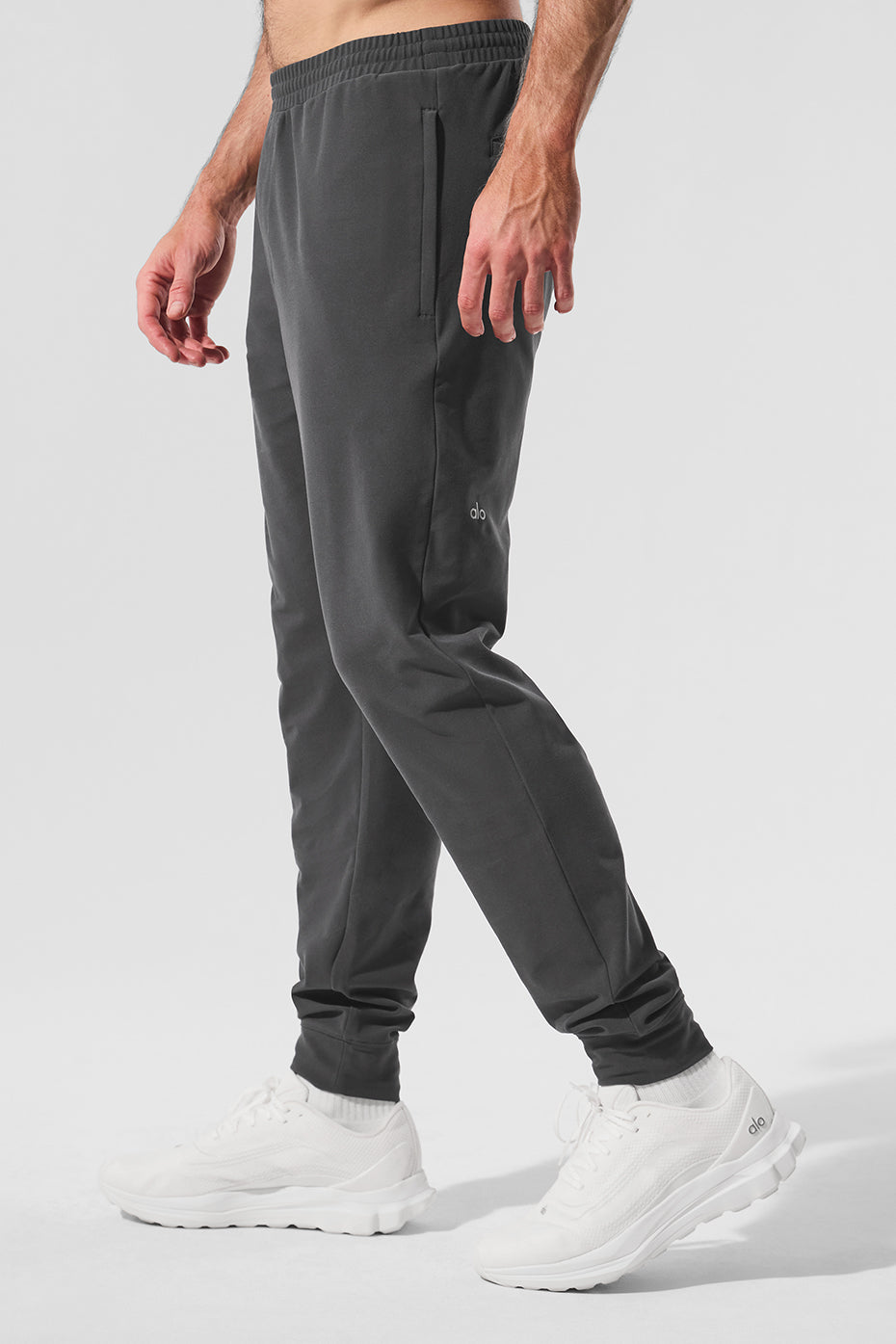 Alo Conquer Max Performance Jogger Anthracite - photo 3