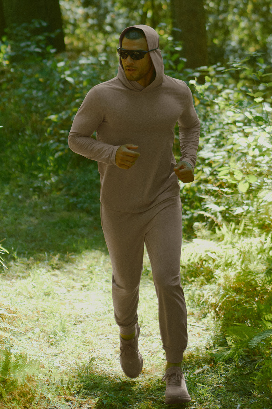 Alo Conquer Max Performance Jogger Beige Gravel - photo 1