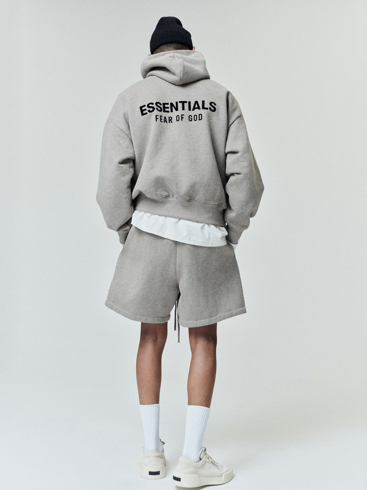 Essentials Classic Hoodie Homestead Heather - porté dos